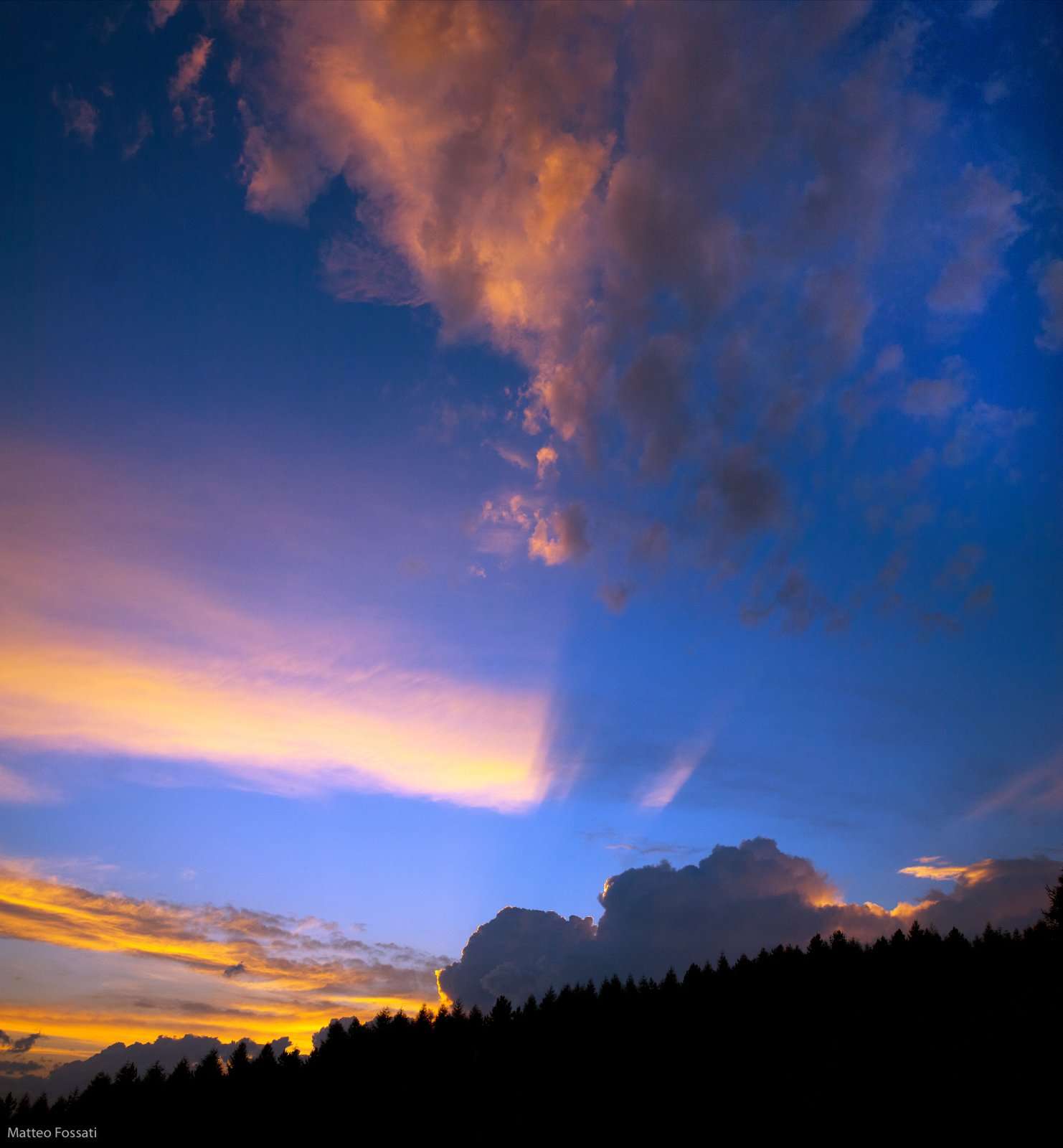 AL037 - Tramonto sulle Alpi Liguri