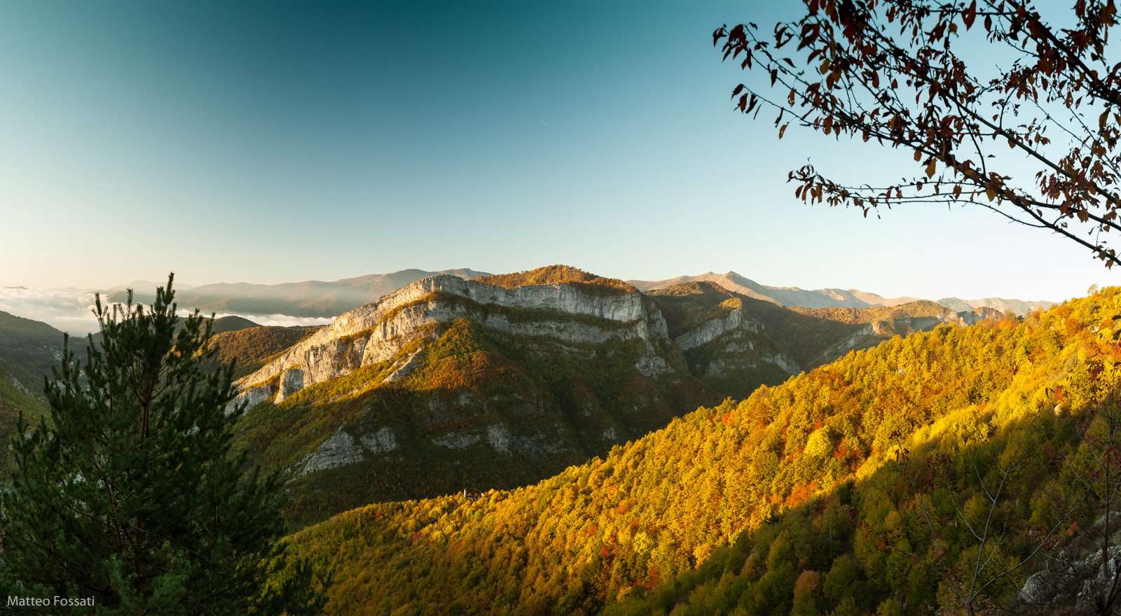 AL219 - Alba tra Liguria e Piemonte
