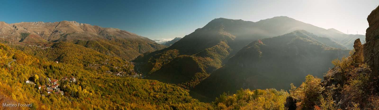 AL236 - Il territorio di Ormea in autunno